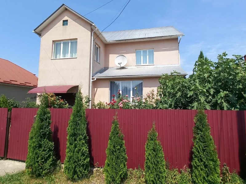 Продається будинок в Ужгородському районі